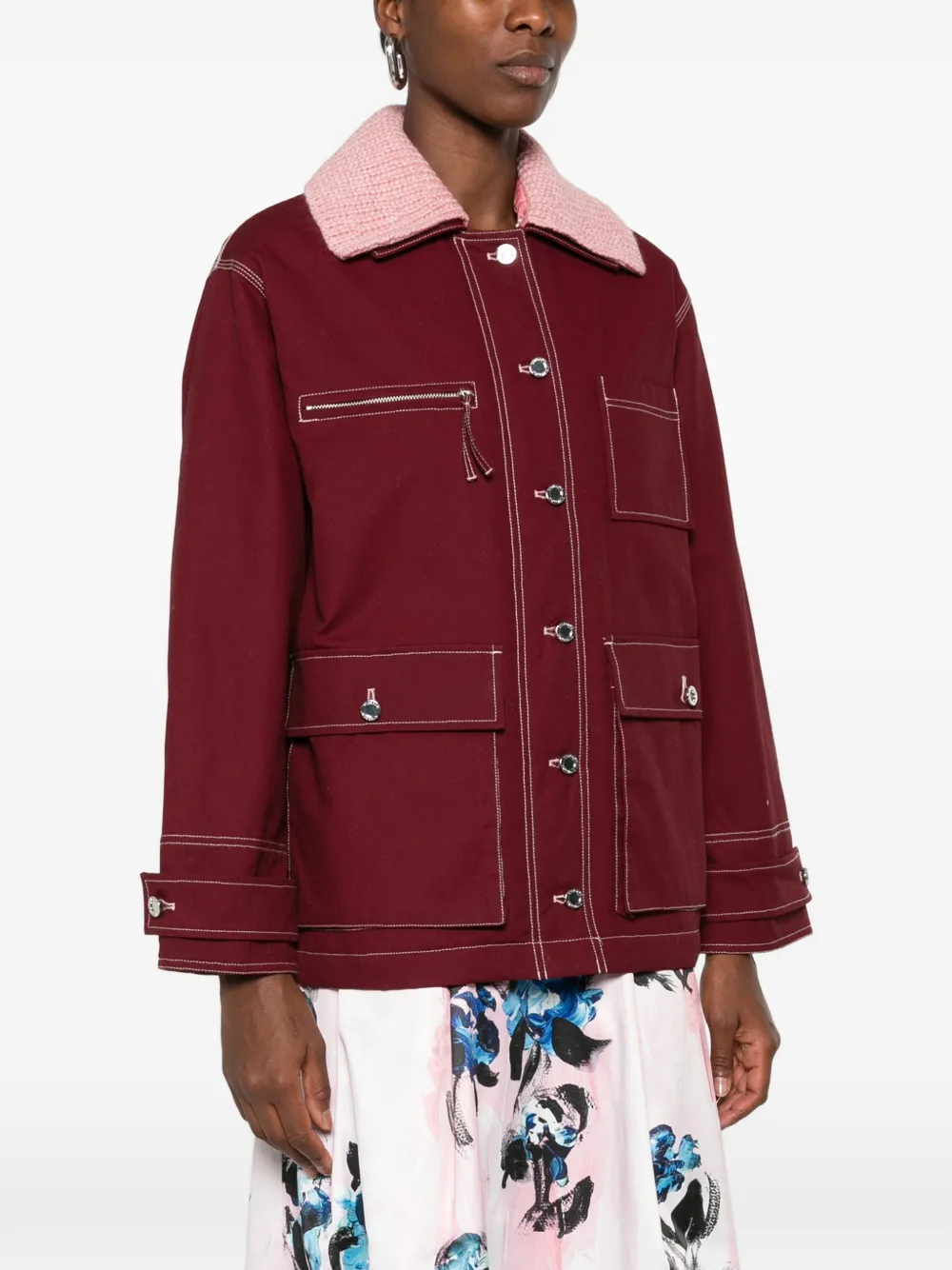 Stine Goya contrast-stitch multi-pocket jacket Rood