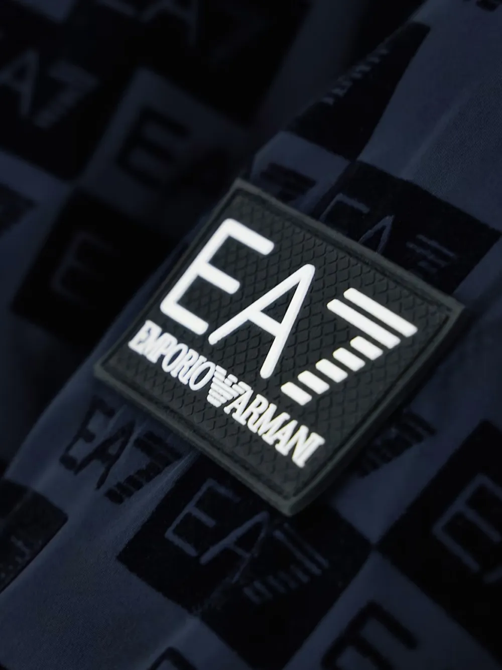 Ea7 Emporio Armani monogram-print puffer jacket Blauw