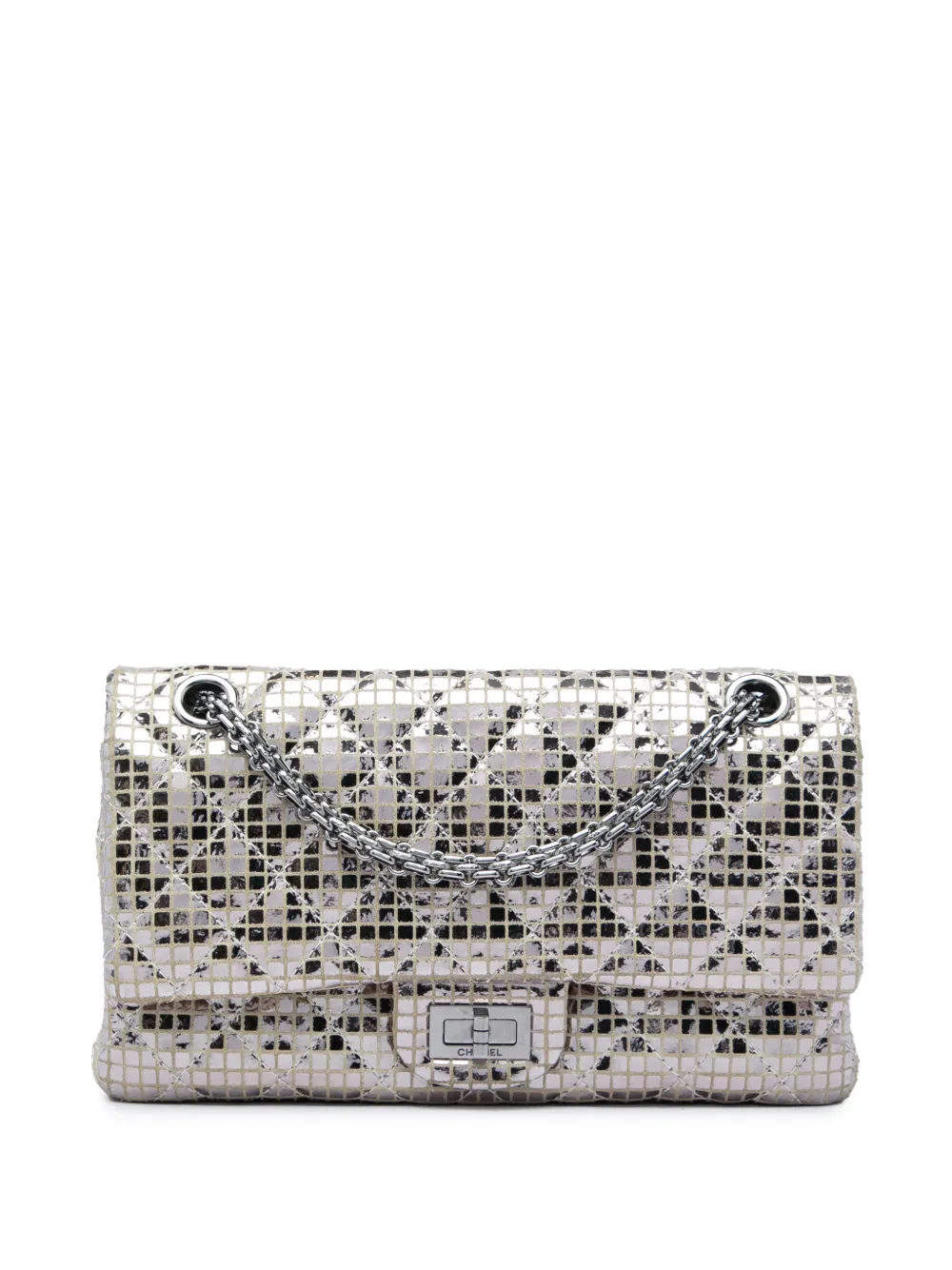 CHANEL Pre-Owned 2012 Quilted Mirror Calfskin and Suede Reissue 2.55 Double Flap 225 shoulder bag - Silber