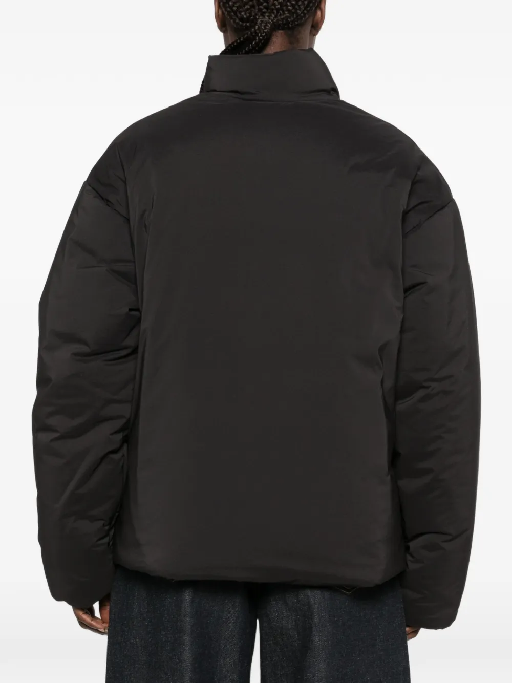 Alexander Wang logo-embroidered puffer jacket Zwart