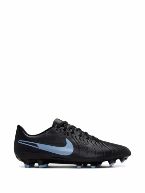 Nike Tiempo Legend 10 Club sneakers