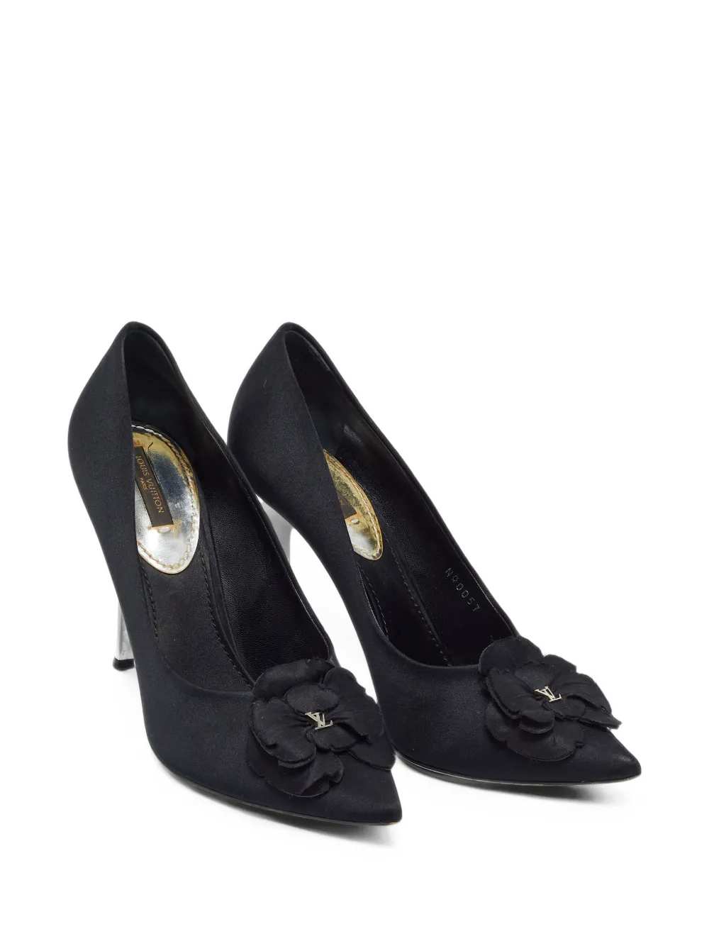 Louis Vuitton Pre-Owned flower-embellished pointed-toe pumps - Noir