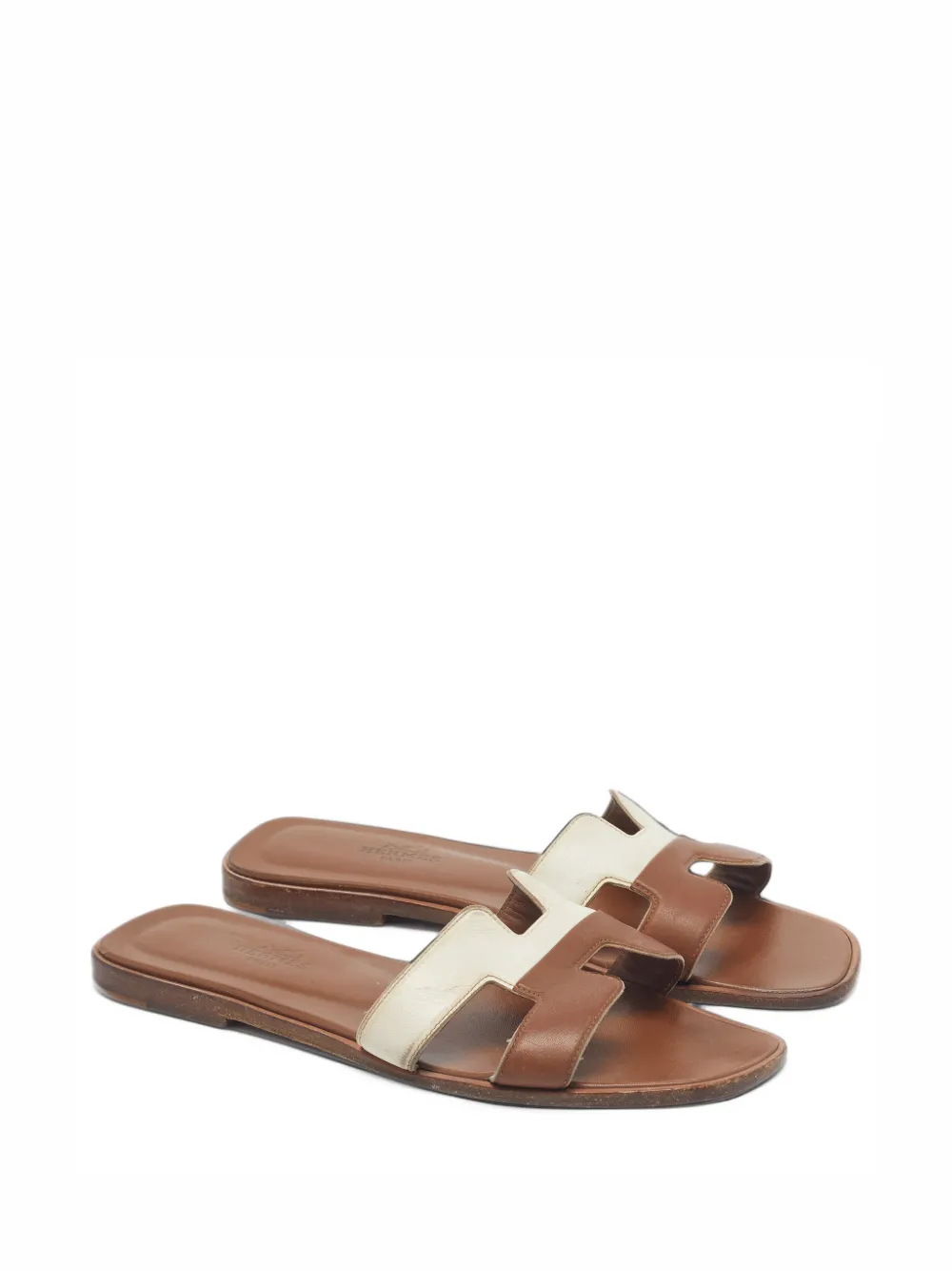 Hermès Pre-Owned Oran H-shaped sandals - Brown