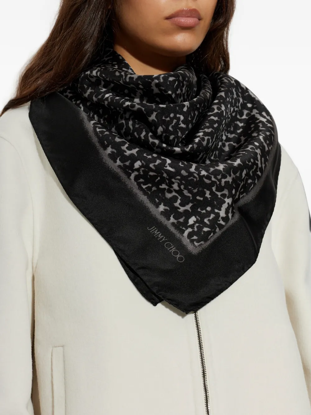 Jimmy Choo leopard-print silk scarf Zwart