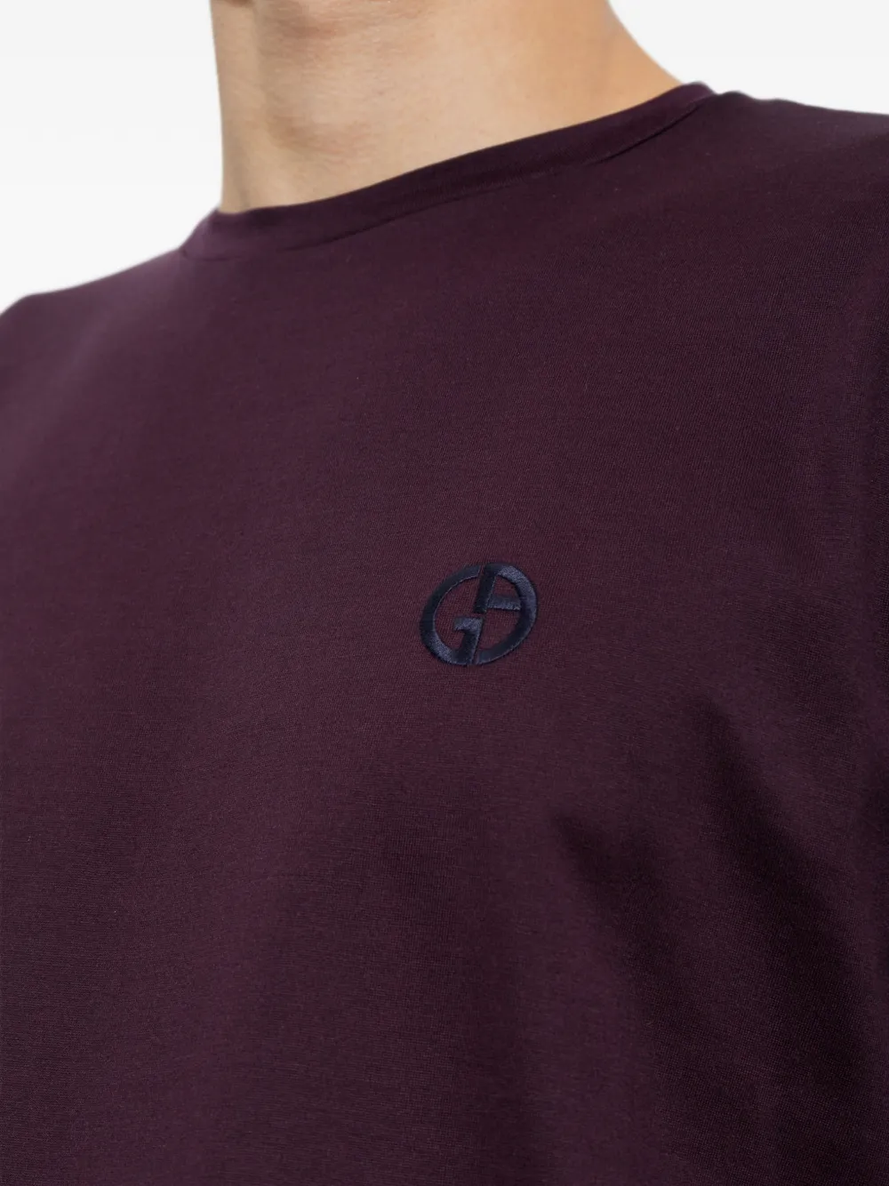 Giorgio Armani logo-embroidered T-shirt Paars