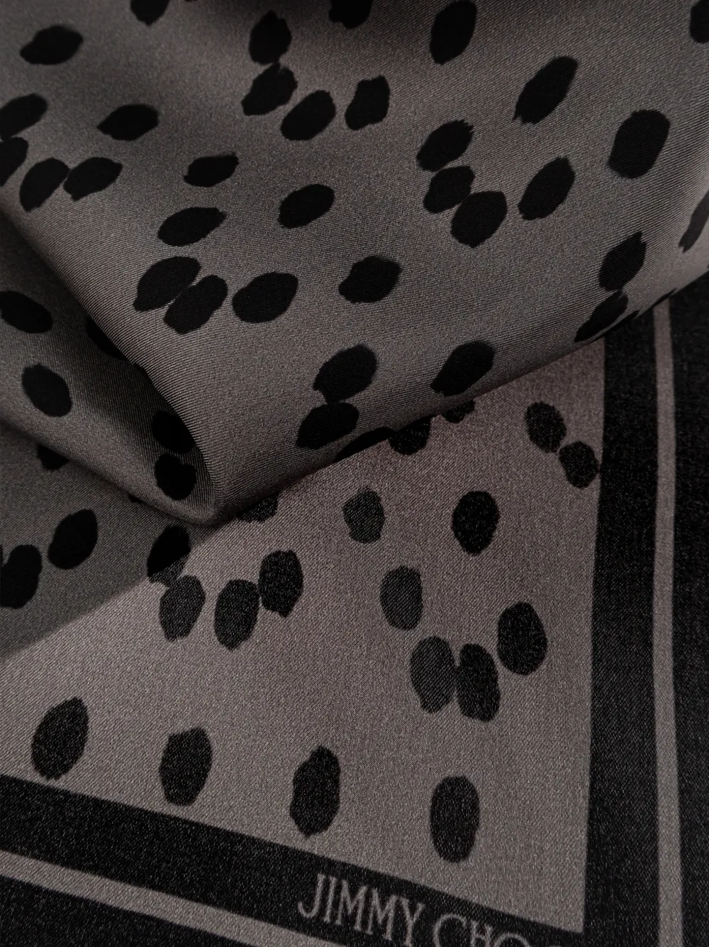 Jimmy Choo Silk patterned scarf Grijs