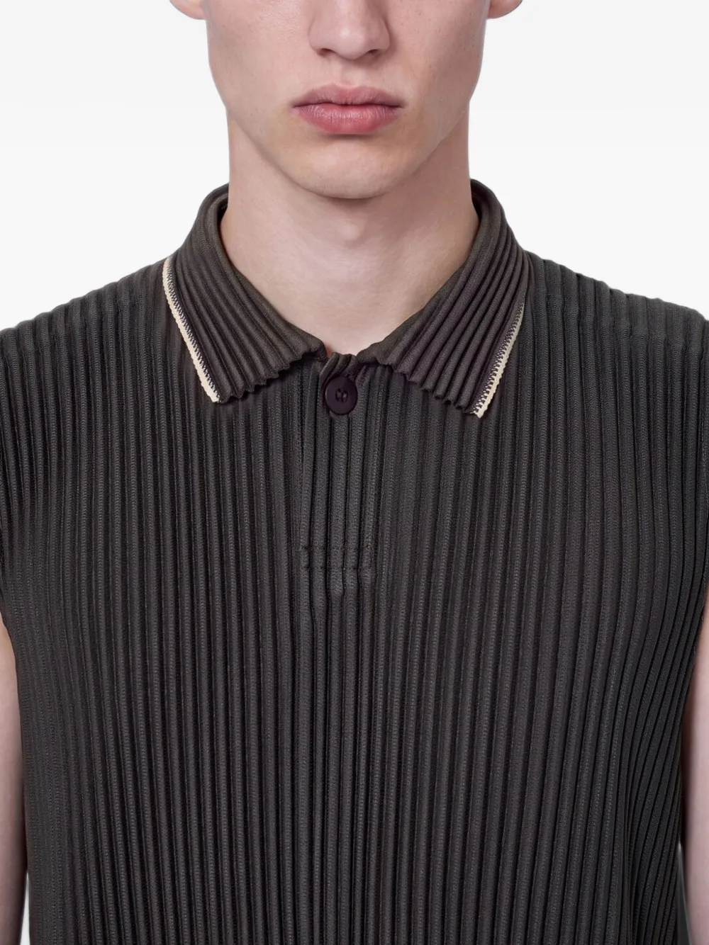 Homme Plissé Issey Miyake ribbed sleeveless top Bruin