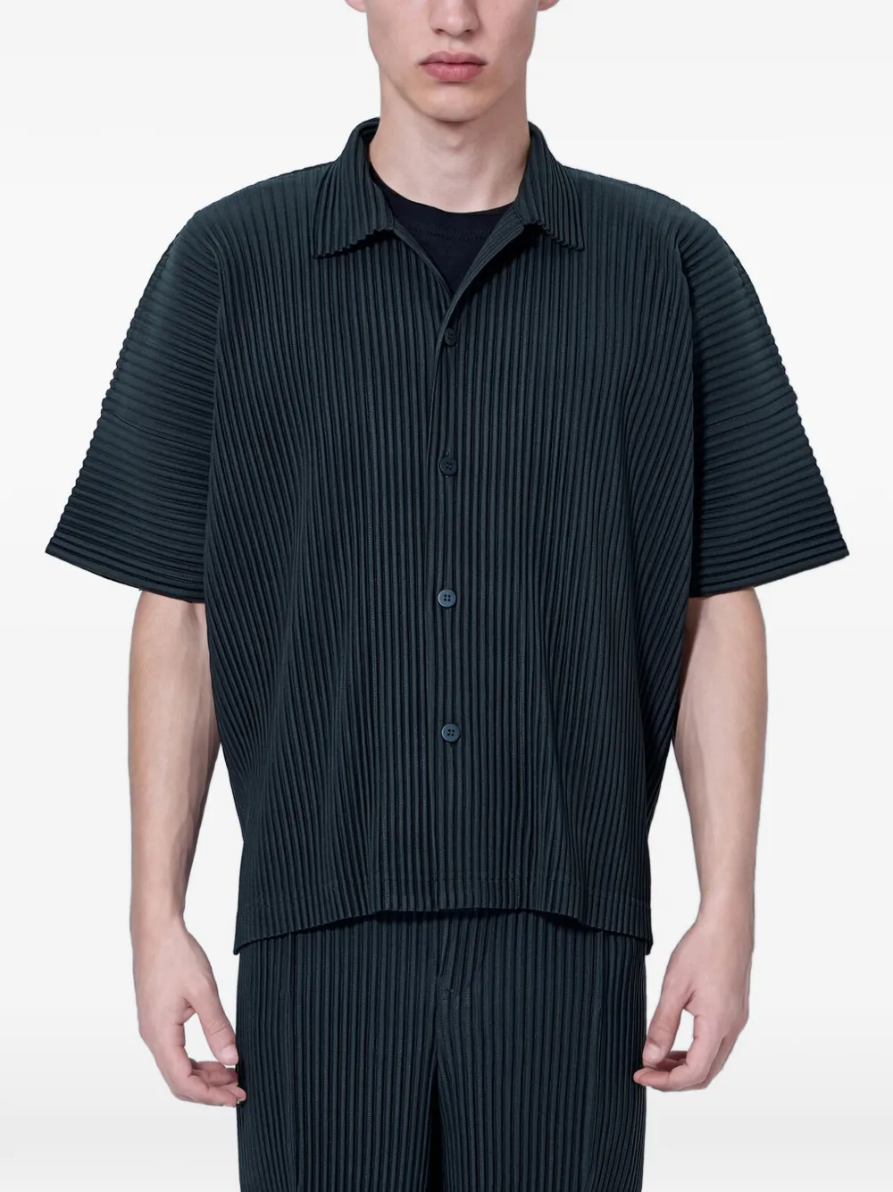 Homme Plissé Issey Miyake August pleated short-sleeve shirt - Grigio
