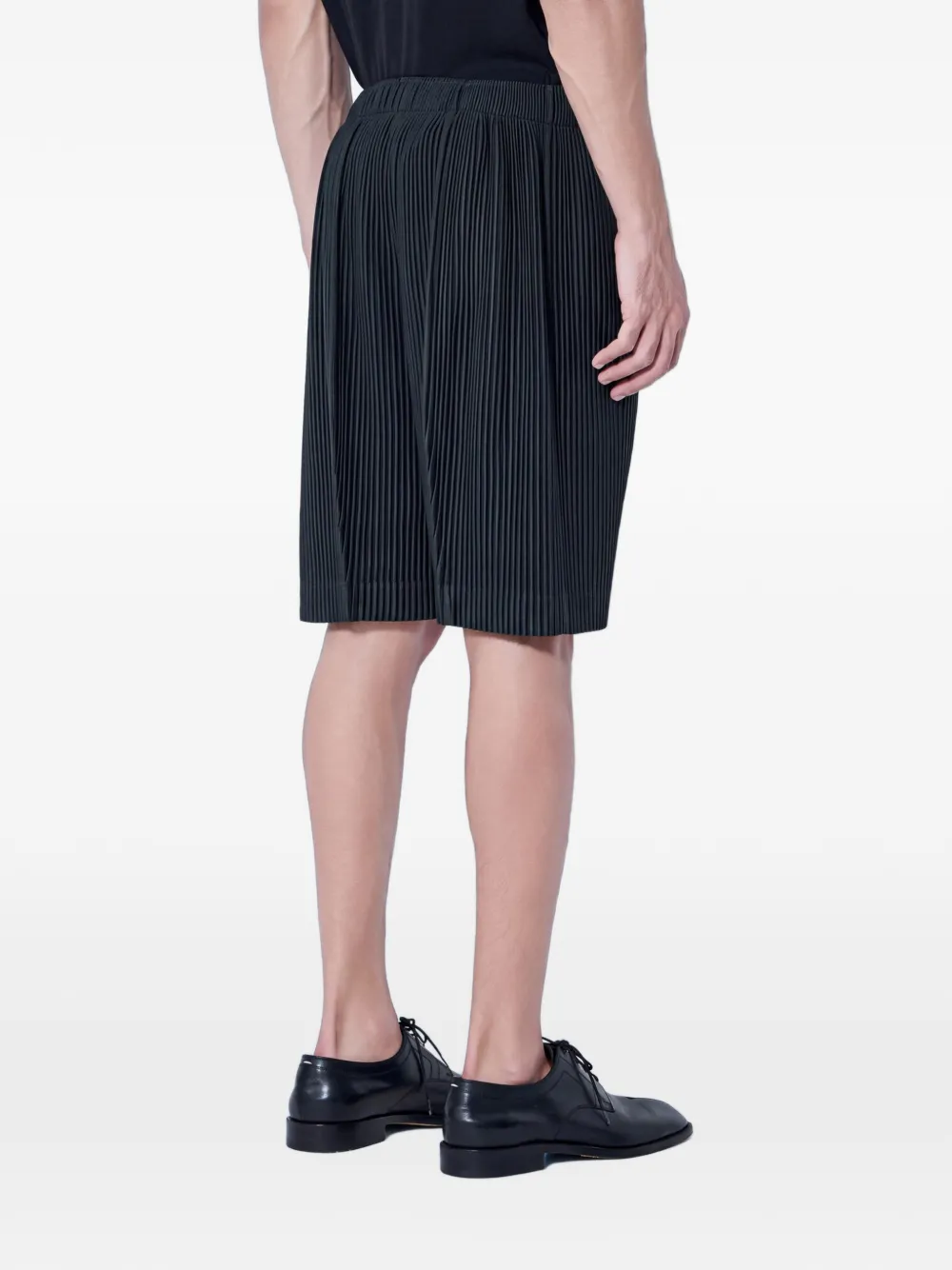 Homme Plissé Issey Miyake August pleated shorts Zwart