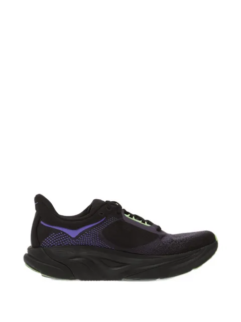 HOKA zapatillas Arahi 9