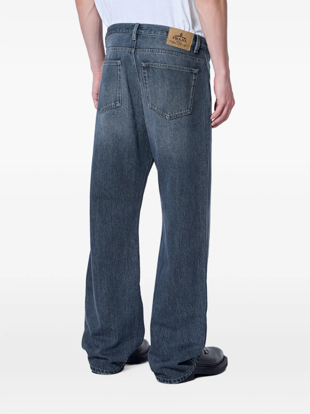 Prada logo-patch wide-leg jeans Grijs
