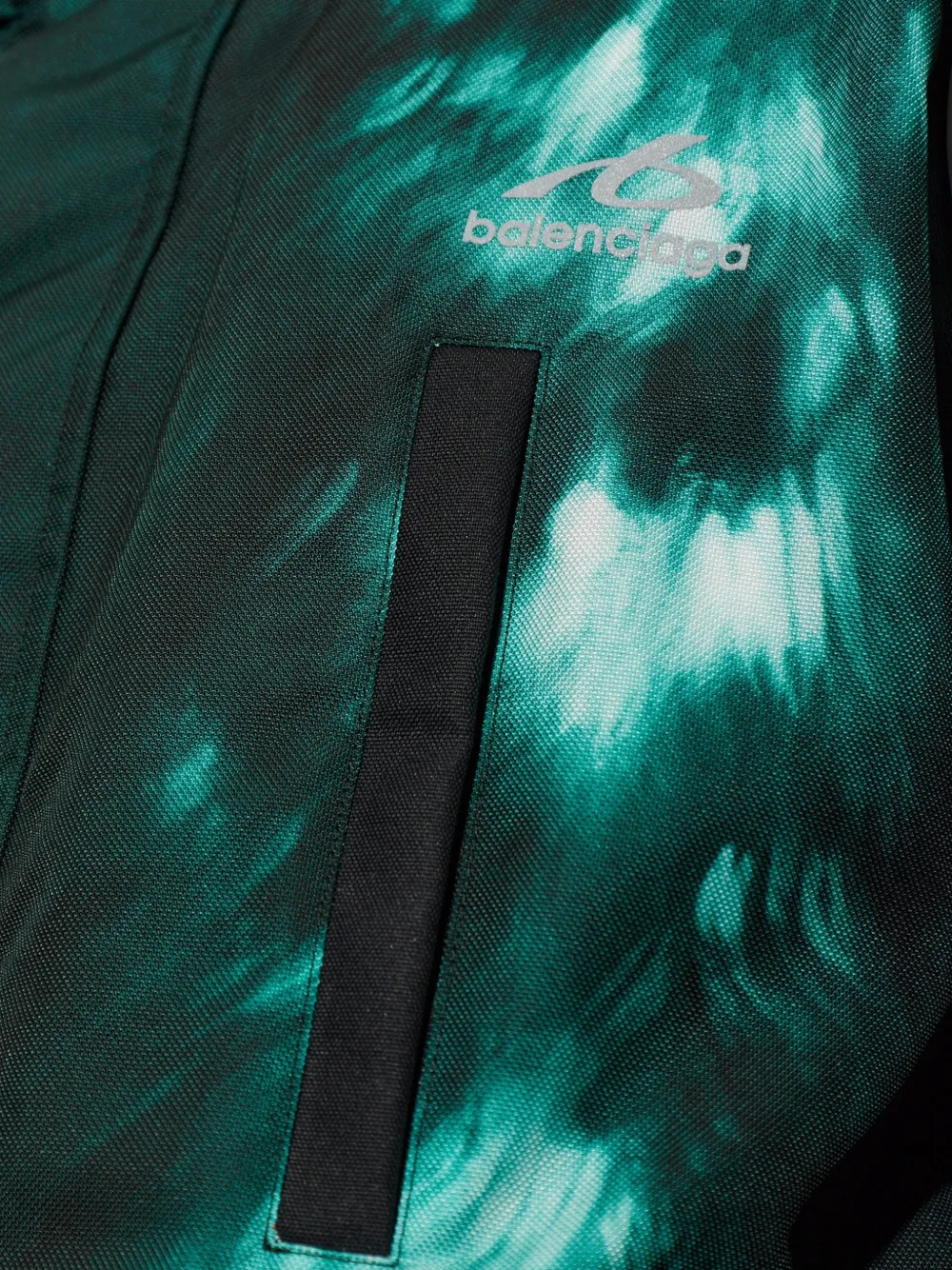 Balenciaga padded tie-dye ski jacket Groen