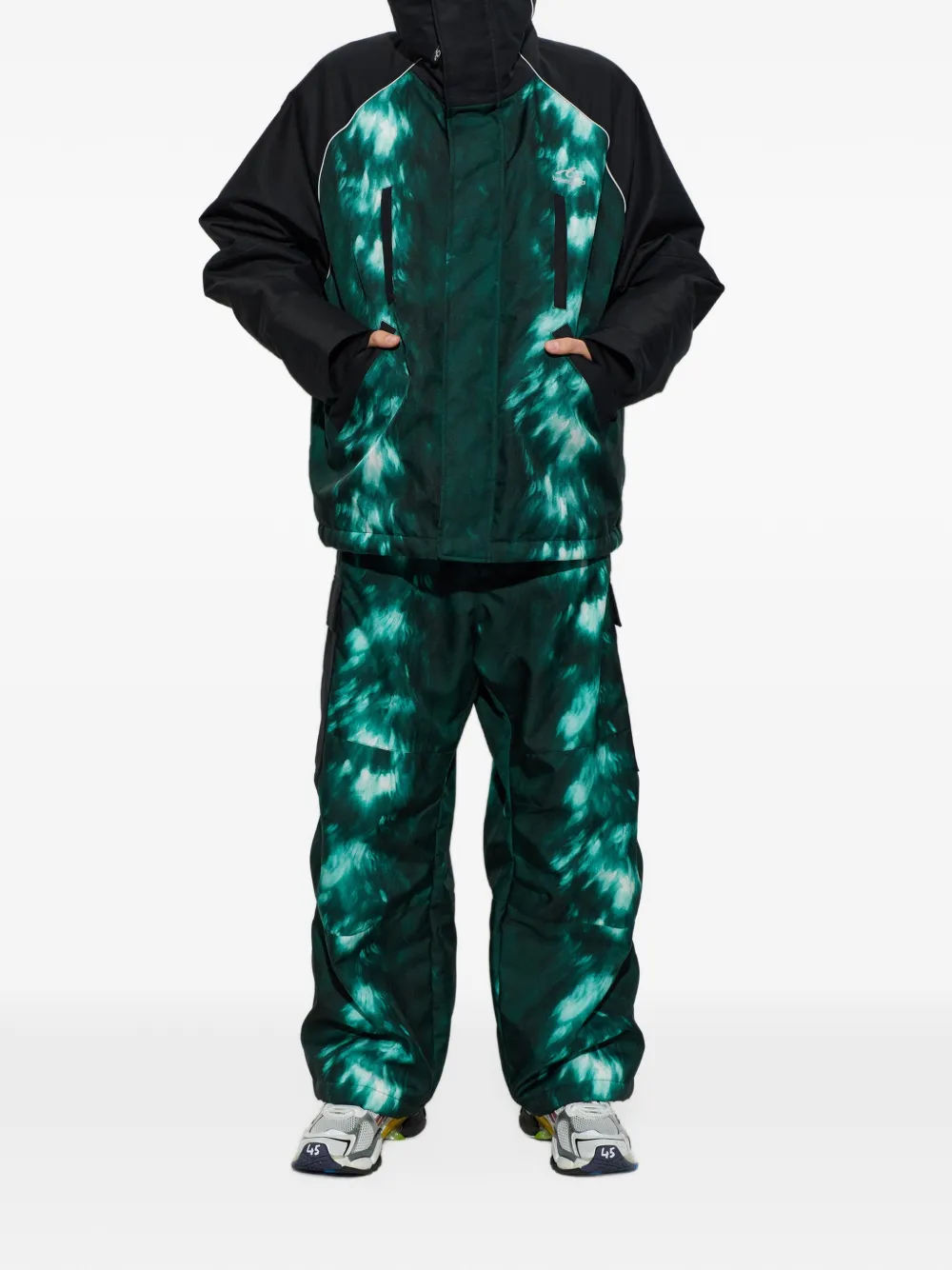 Balenciaga padded tie-dye ski jacket Groen