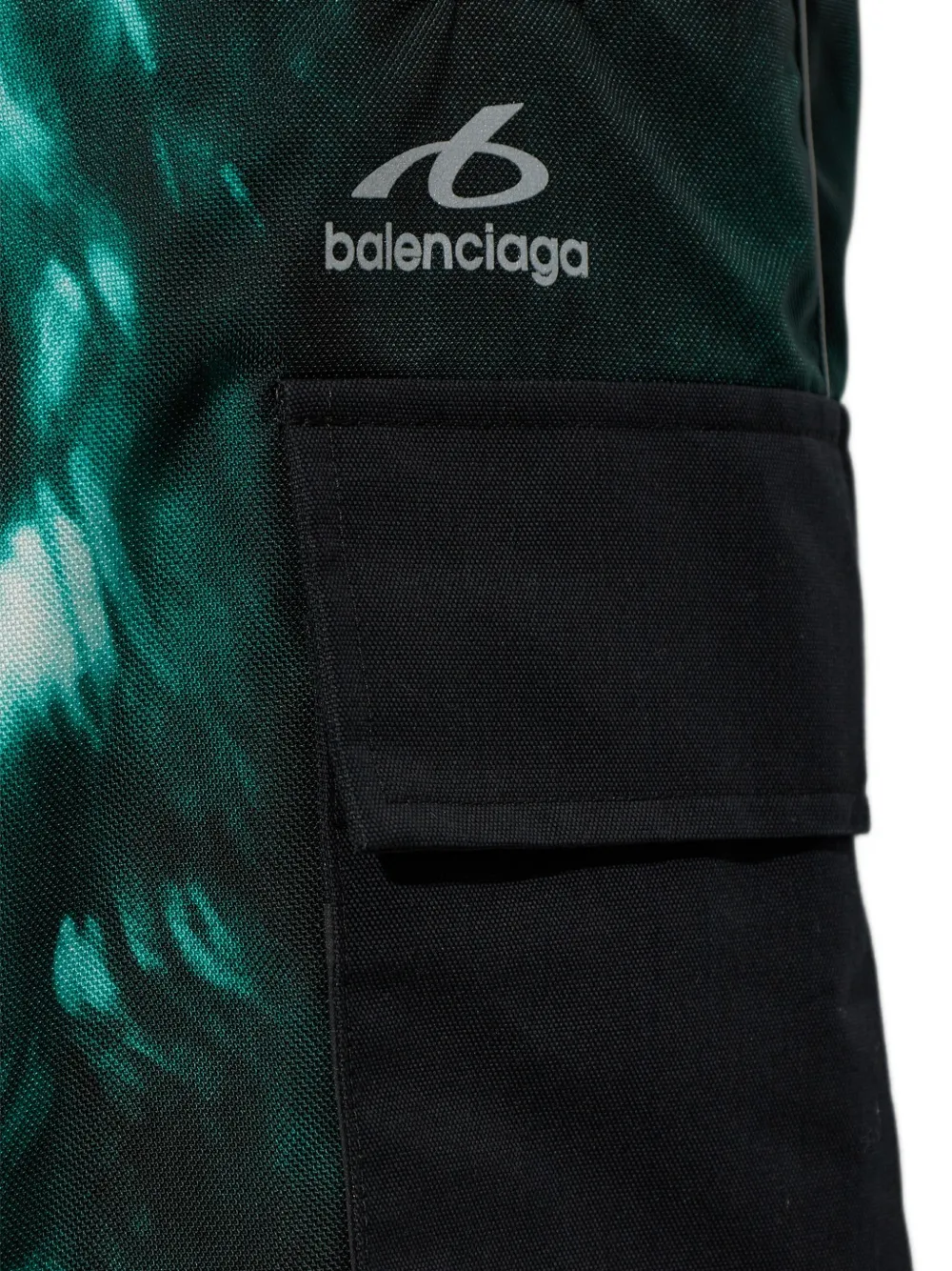 Balenciaga tie-dye cargo ski pants Groen