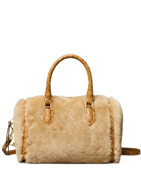Tory Burch Petite T Monogram Tasche aus Shearling