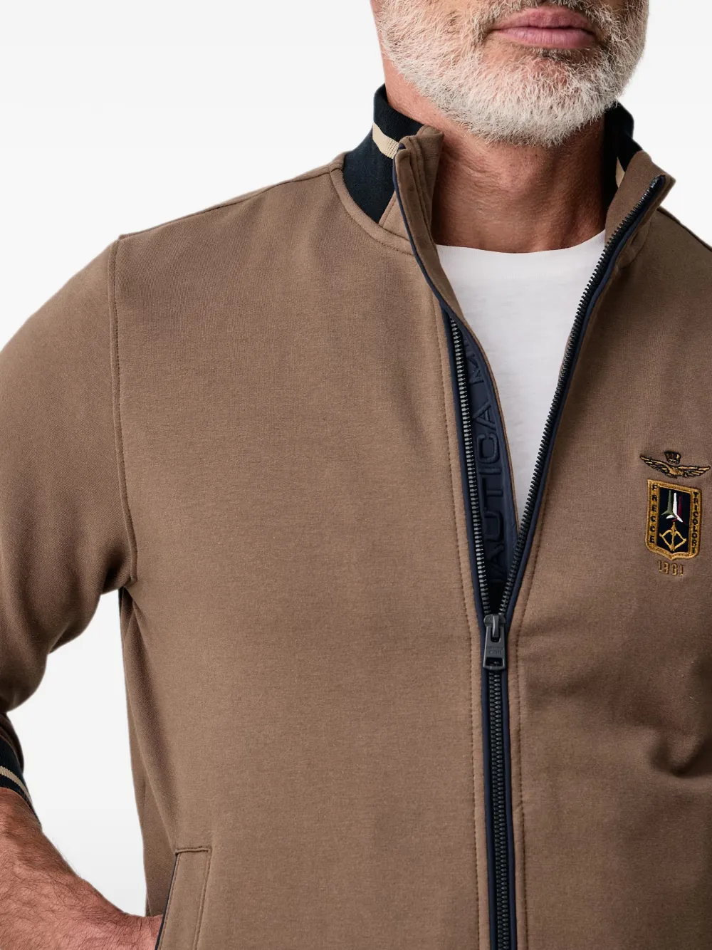 Aeronautica Militare logo-patch zip-up sweatshirt Bruin