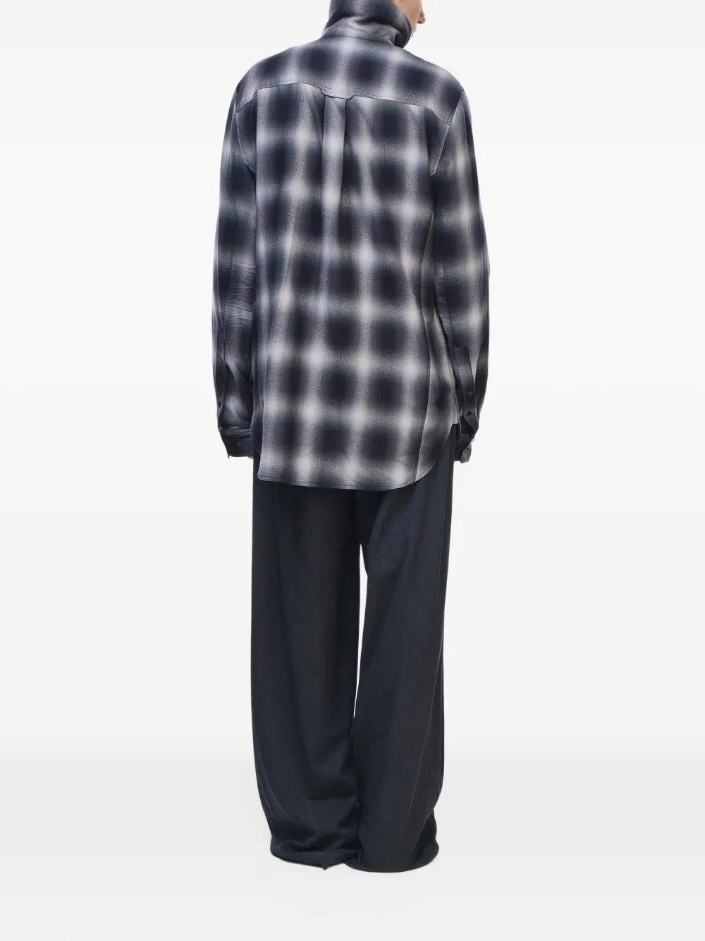 SONGZIO Weld ombre-check high-neck shirt Zwart