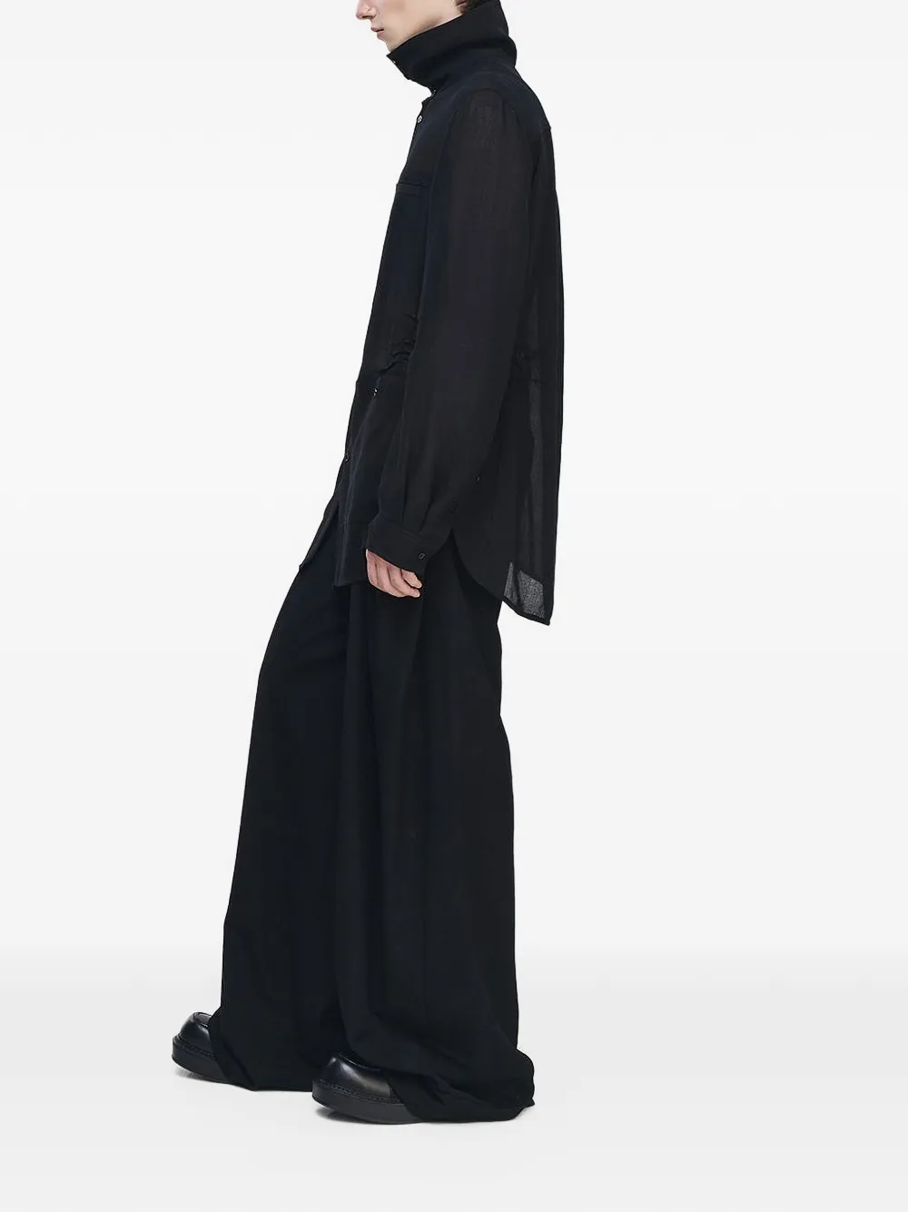 SONGZIO Weld high-neck panelled shirt Zwart