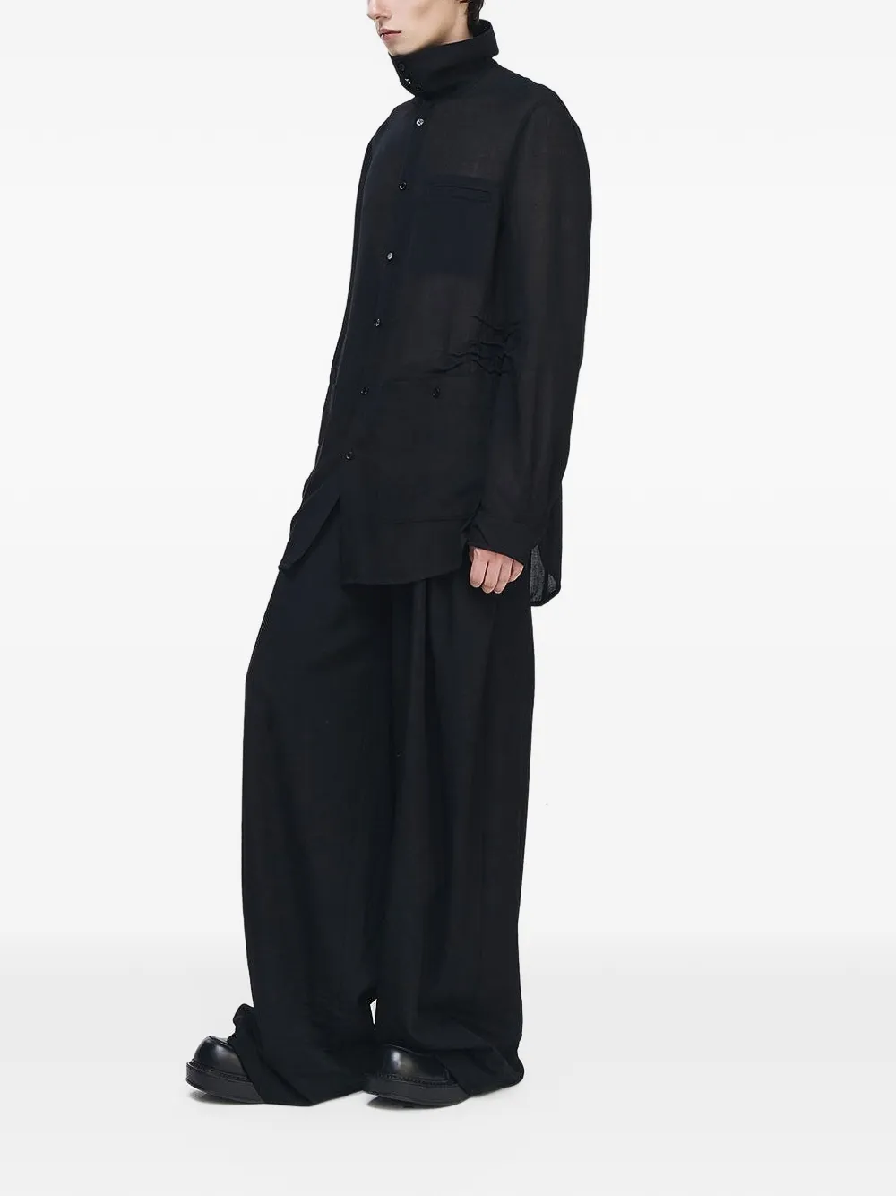 SONGZIO Weld high-neck panelled shirt Zwart
