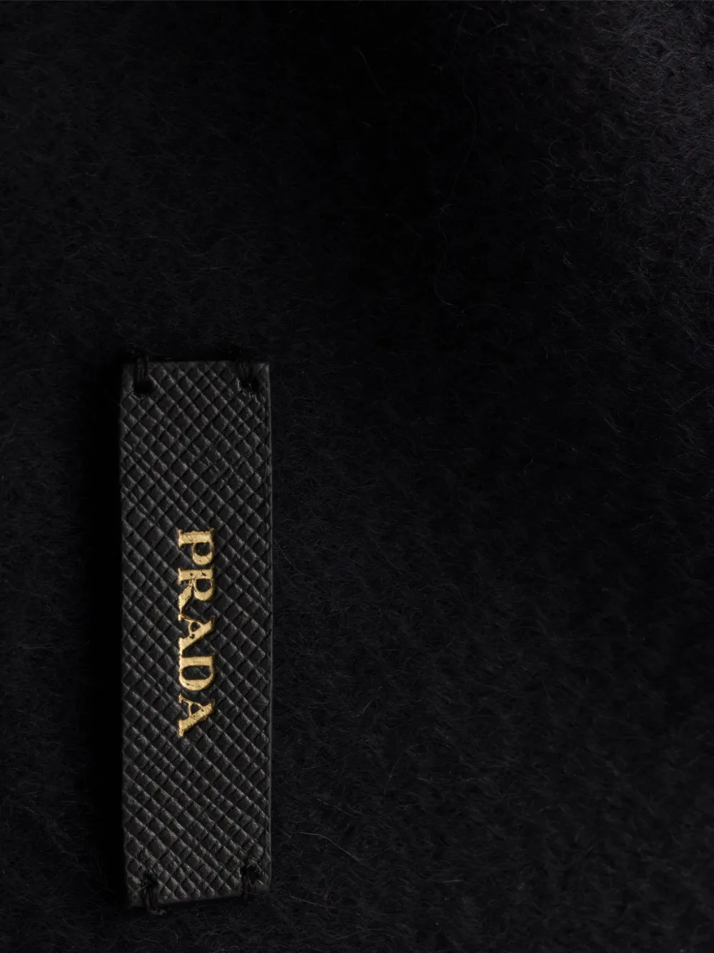 Prada logo-patch scarf Blauw