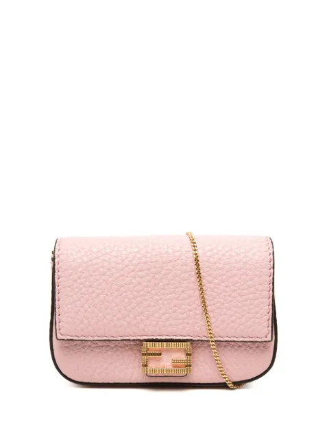 Fendi Pre-Owned bolsa crossbody Baguette nano de piel granulada con dije 2010-2026