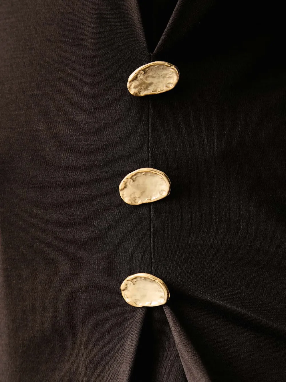 Sessùn Naktis button-embellished pleated top Bruin