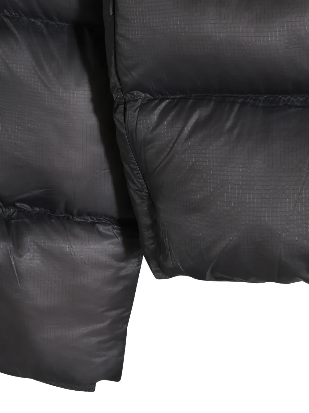 Daily Paper Dias hooded puffer jacket Zwart