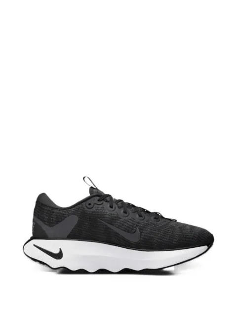 Nike Motiva sneakers