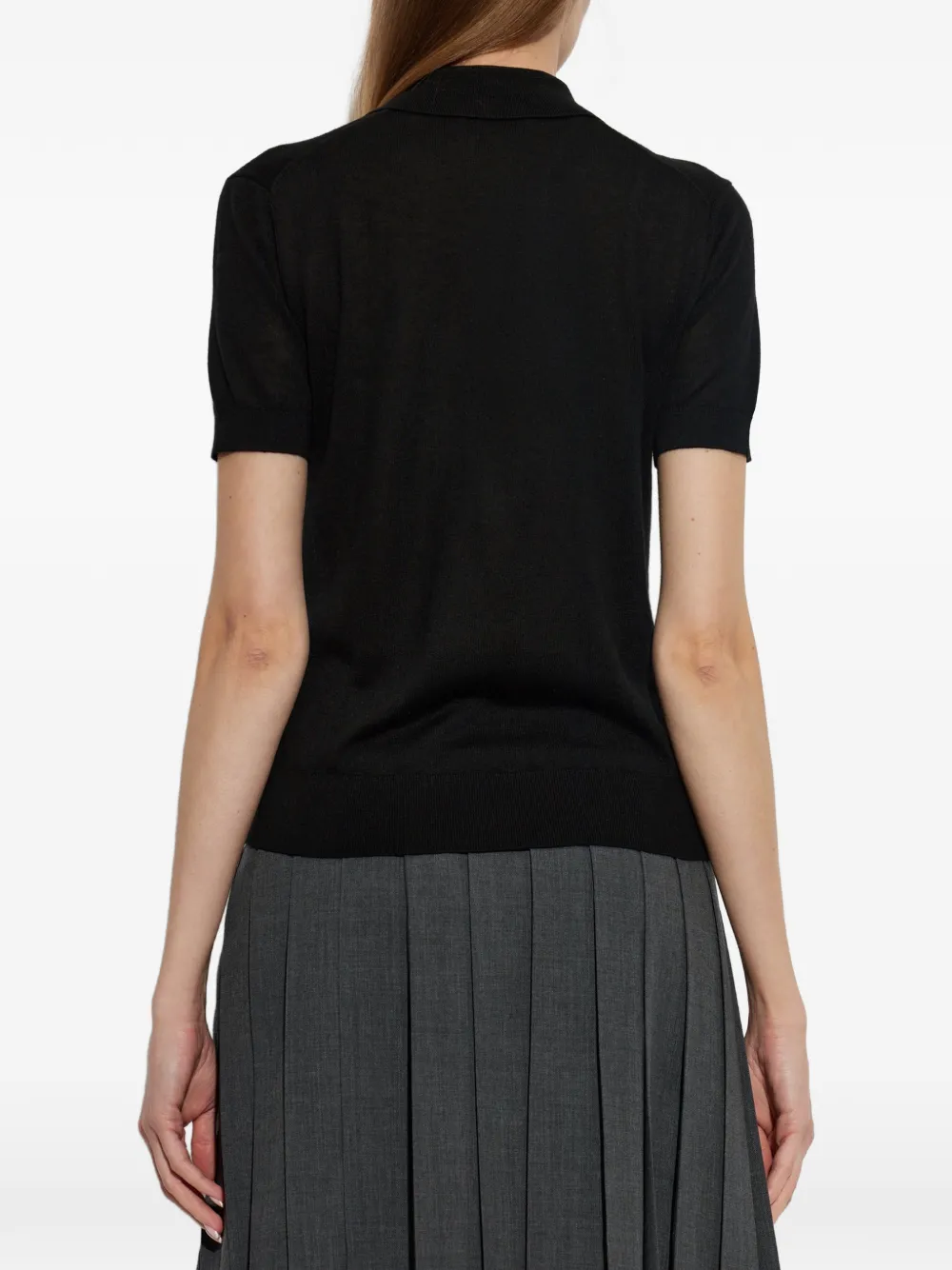 Lacoste regular-fit polo shirt in cashmere blend with diamond-adorned buttons. Zwart