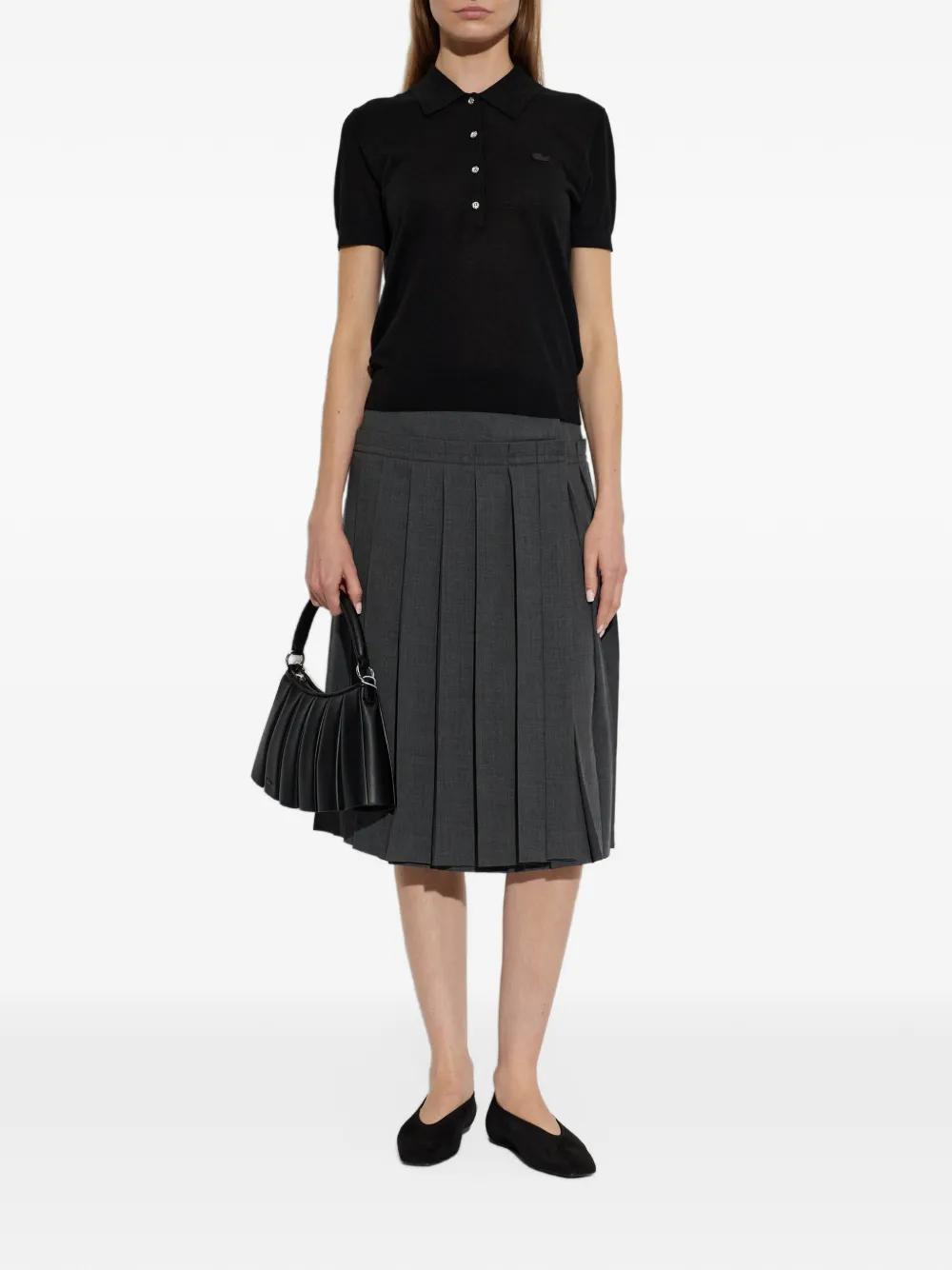 Lacoste regular-fit polo shirt in cashmere blend with diamond-adorned buttons. Zwart