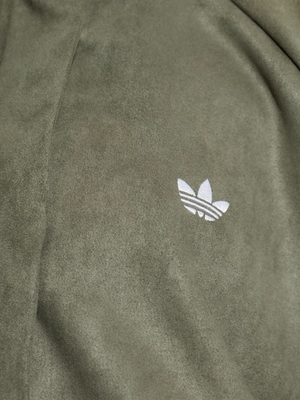 adidas Adilenium Season 6 faux-suede track top Groen