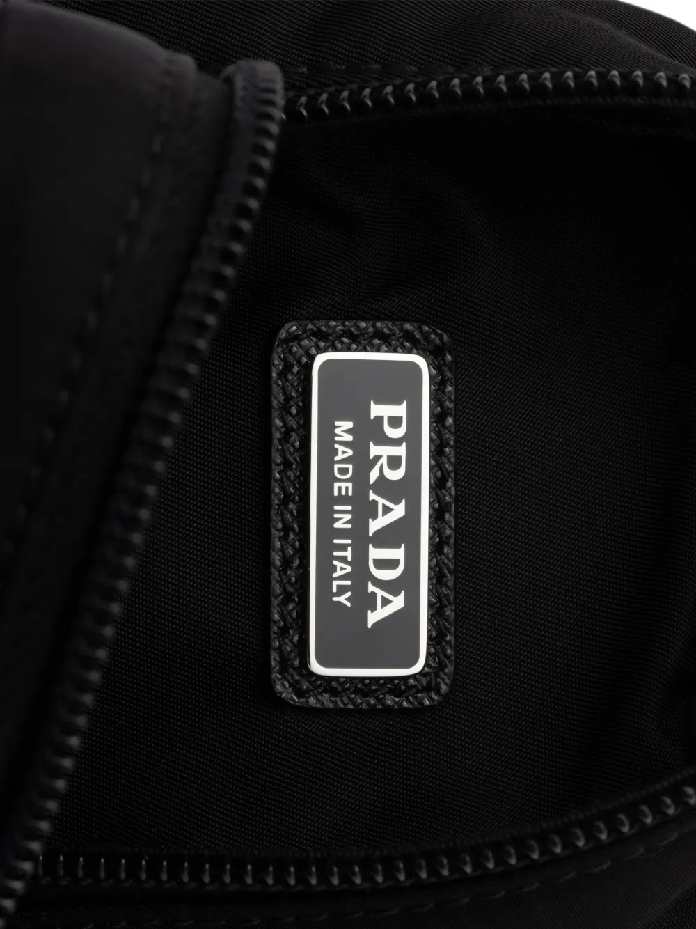 Prada Schoudertas met logoplakkaat Zwart
