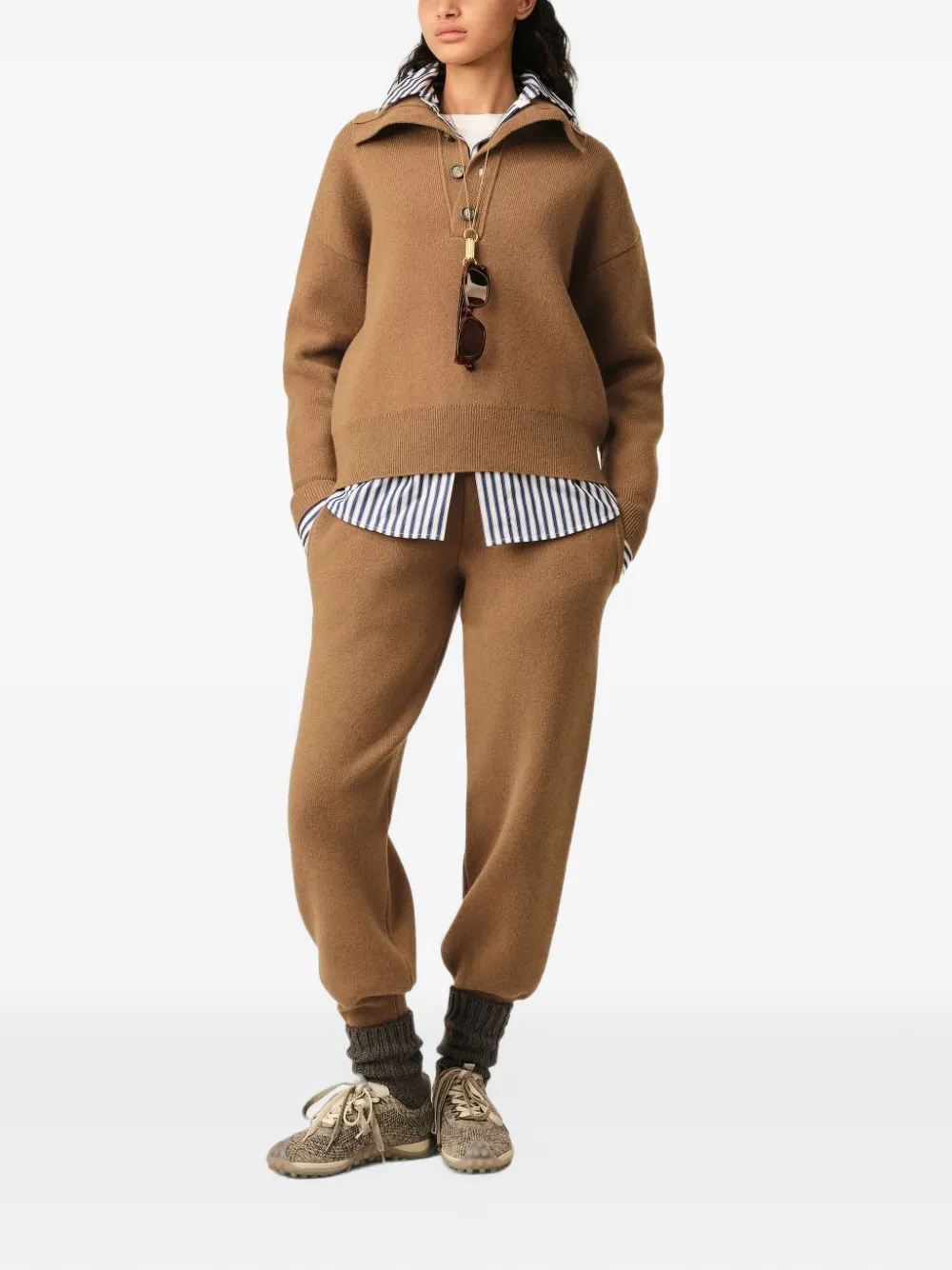 AMI Paris buttoned high-collar sweater Bruin