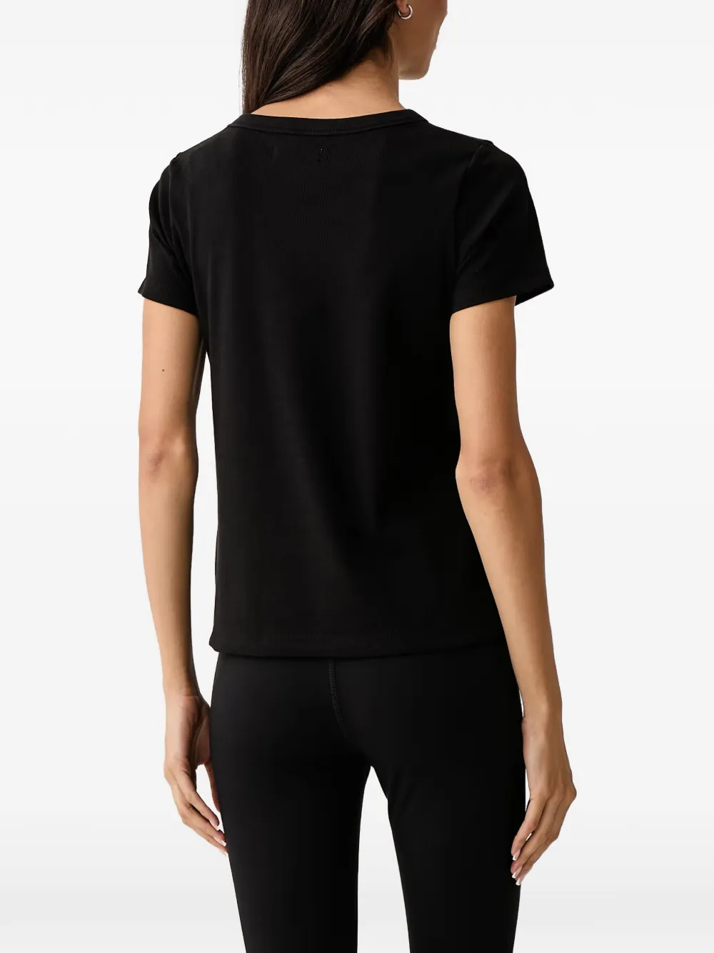 DKNY logo-patch ribbed T-shirt Zwart