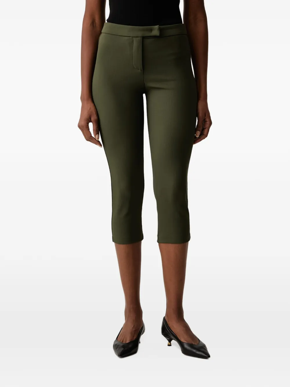 Patrizia Pepe logo-plaque cropped trousers Groen