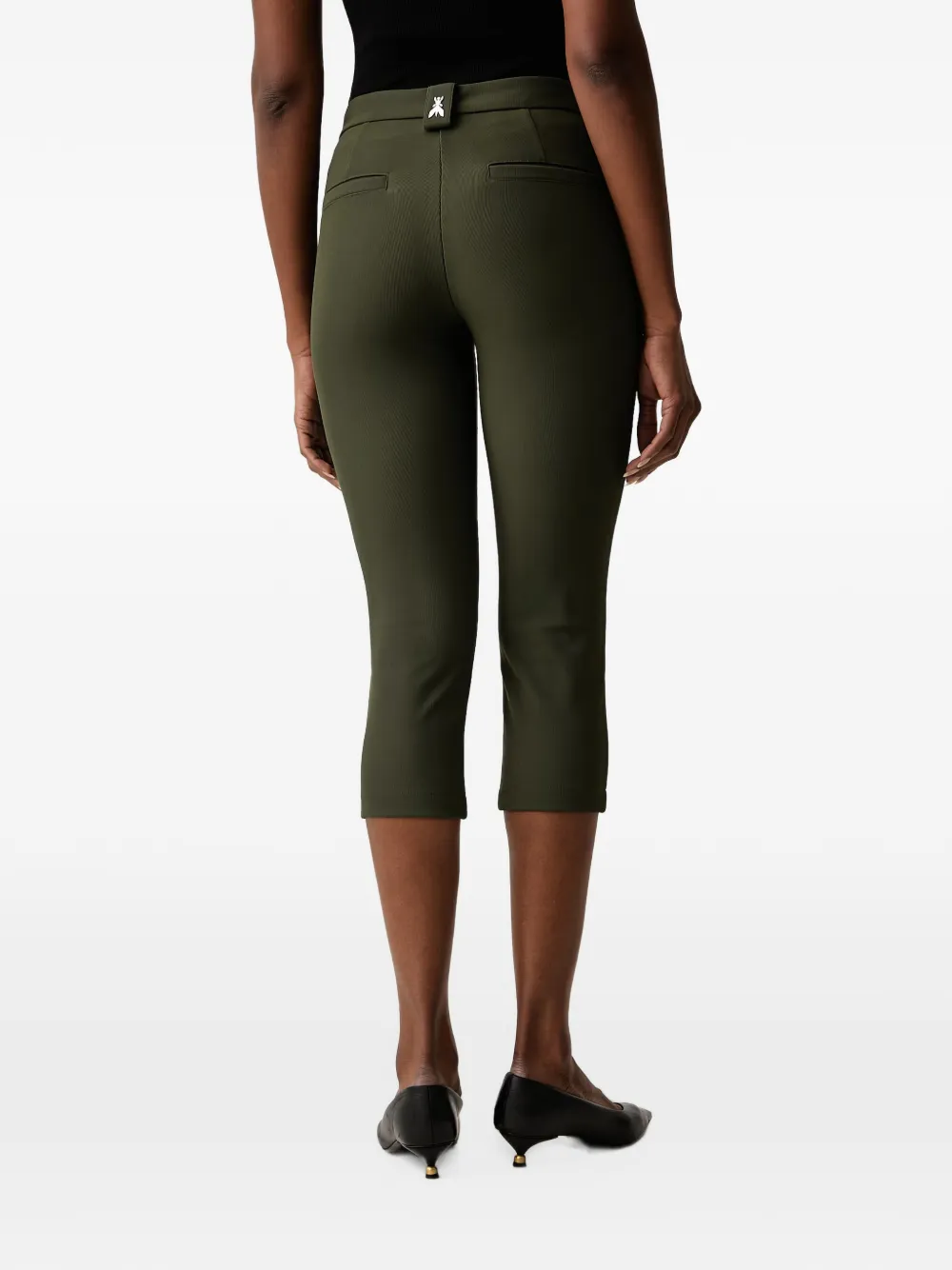 Patrizia Pepe logo-plaque cropped trousers Groen