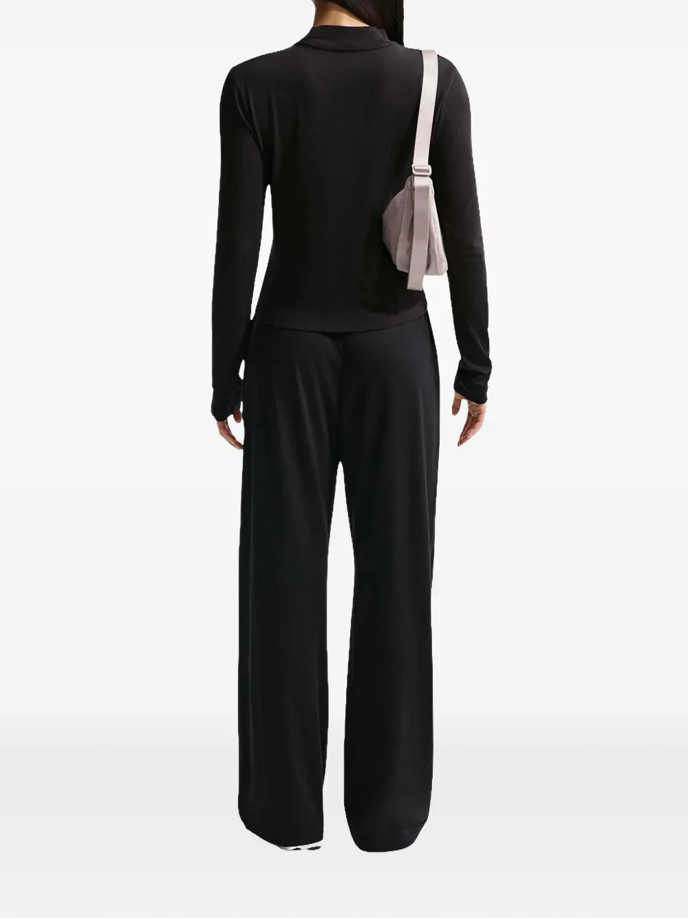 Nike Chill Knit track pants Zwart