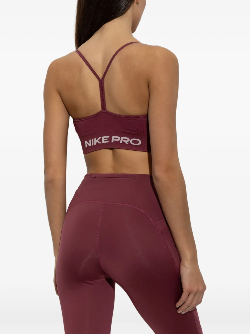 Nike Pro seamless light-support padded sports bra Rood