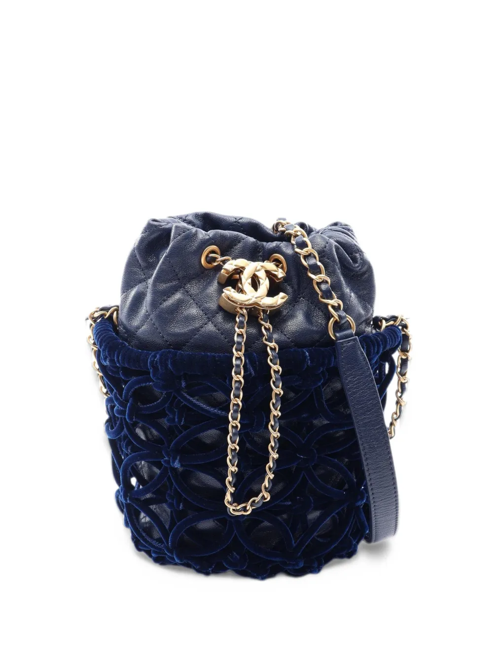 CHANEL Pre-Owned Matelassé velvet-overlay bucket bag - Blu