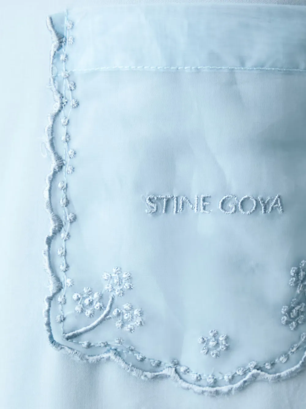 Stine Goya embroidered-pocket shirt Blauw