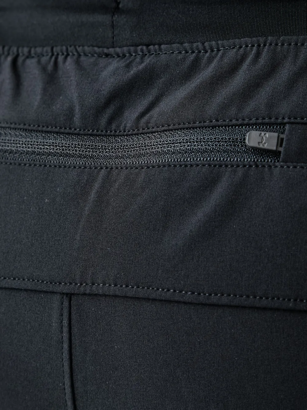 Under Armour logo-print track pants Zwart