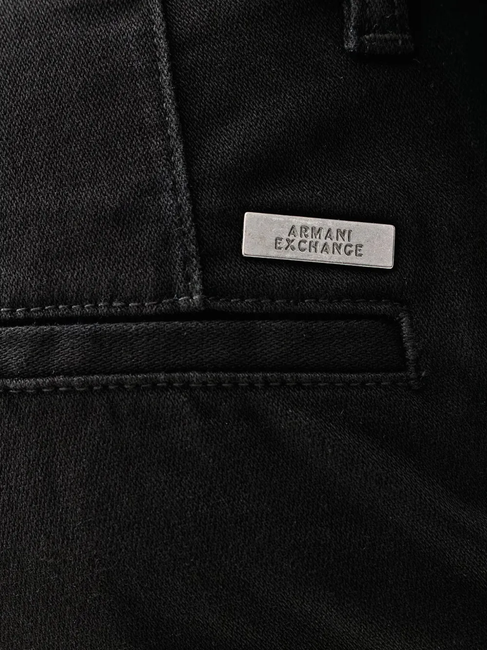 Armani Exchange logo-plaque chinos Zwart