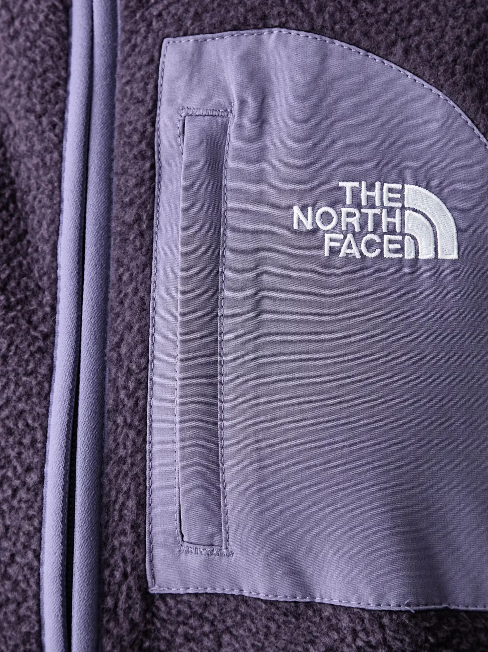 The North Face Yumiori Off Peak full-zip jacket Paars