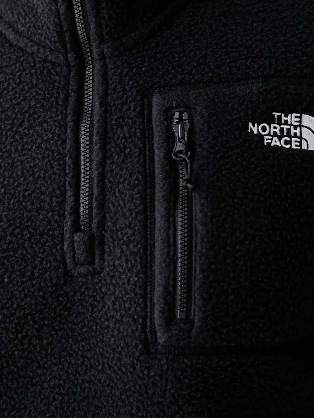 The North Face Yumiori ¼ zip sweatshirt Zwart