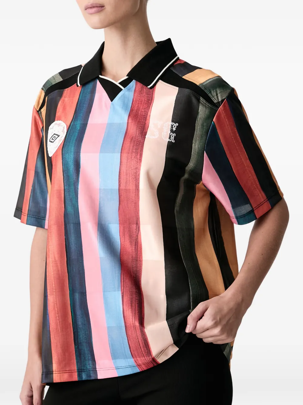 Stine Goya xUmbro vertical-stripe lace-patch polo shirt Zwart
