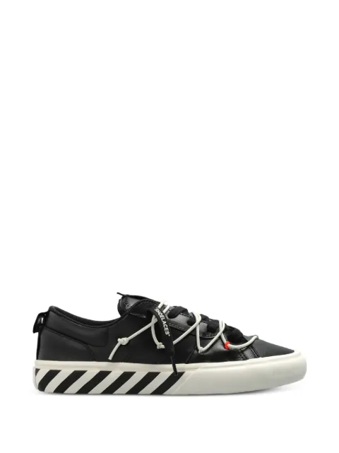L/ab c/o Off-White baskets L/AB Tape