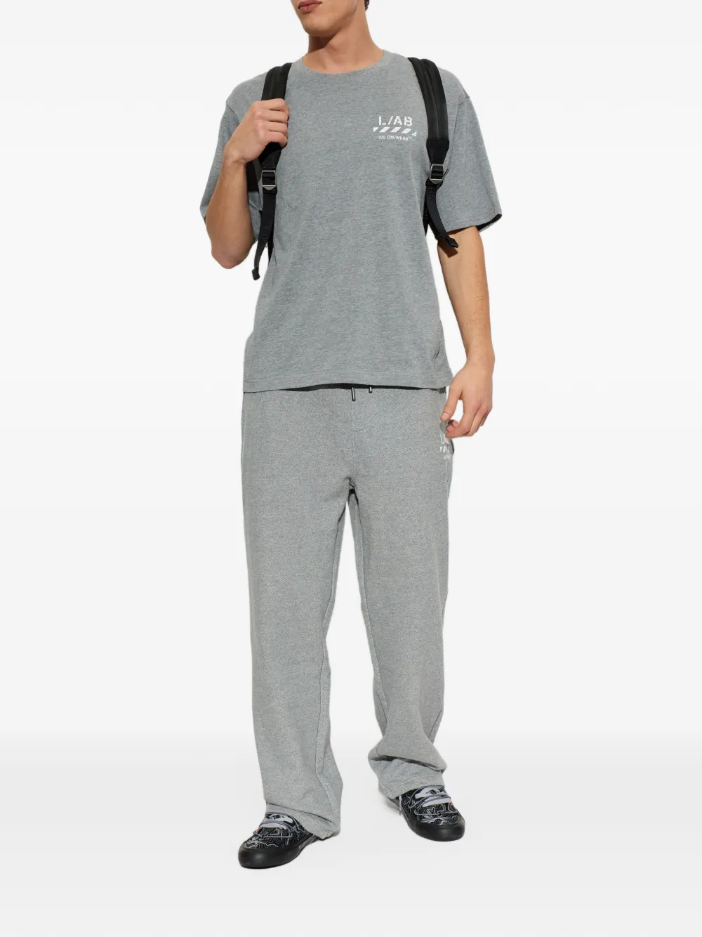 L ab c o Off-White Katoenen T-shirt met logoprint Grijs