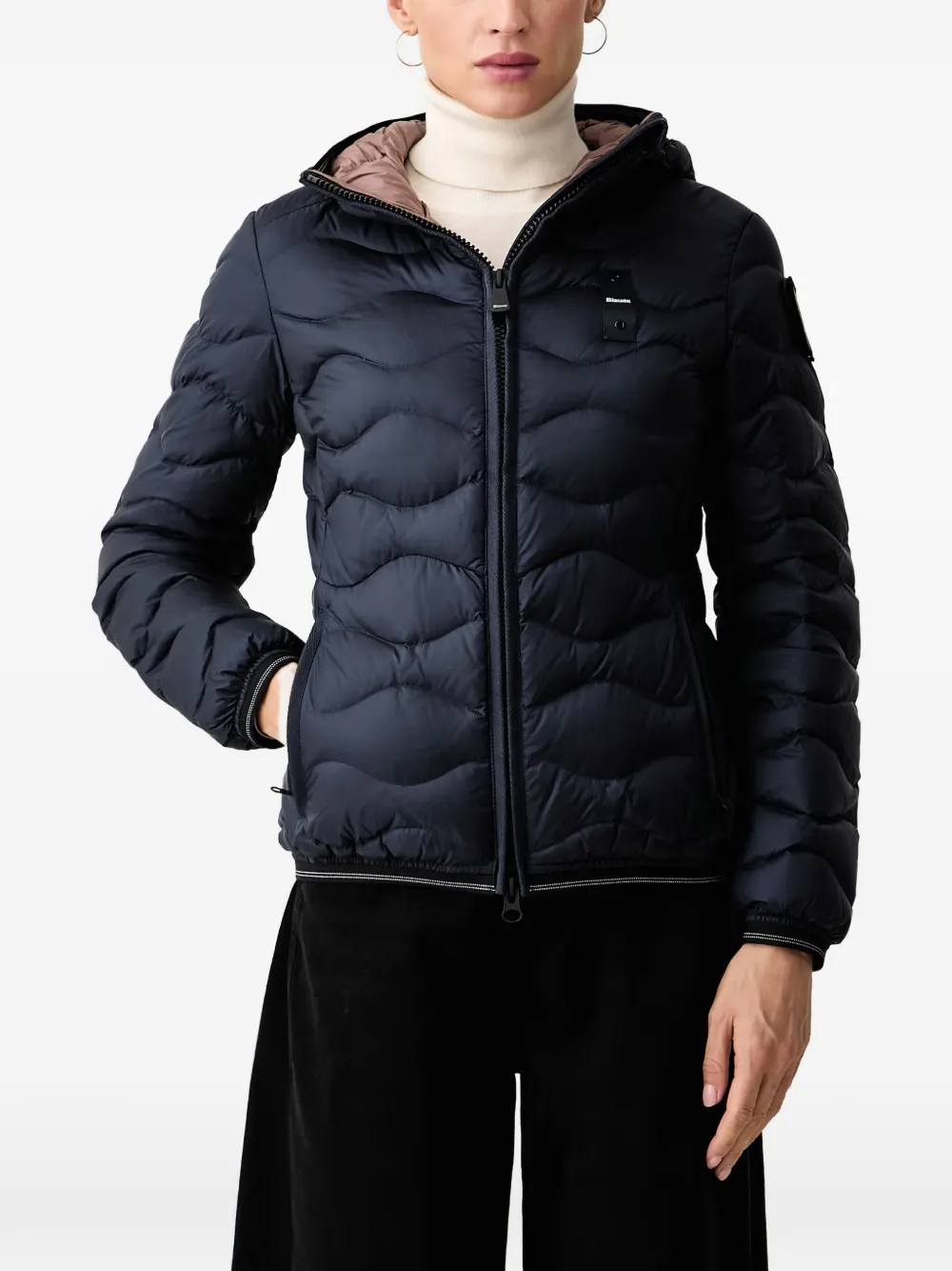 Blauer wave-quilted hooded padded jacket | Chamarras capitonadas | Image 2