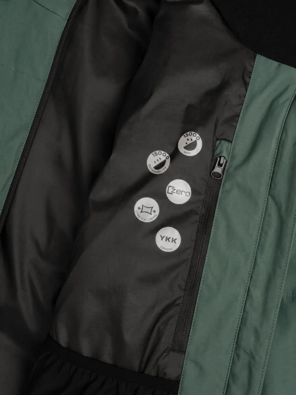 Colmar Easy On quilted hooded ski jacket Groen