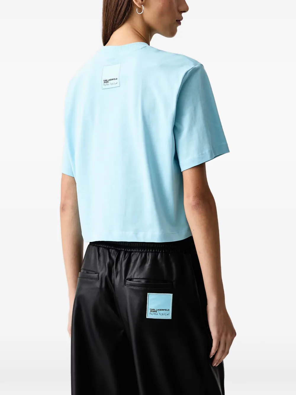 Karl Lagerfeld Jeans x Pietro Terzini cropped T-shirt met tekst Blauw